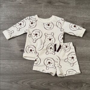 Disney Winnie the Pooh Matching Set